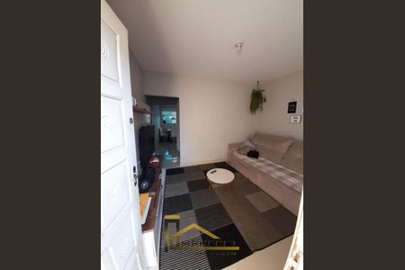 3_photo/94dcfbeb7f.df2406aa61ba3211-ATLAS-52091dd2-380b-49a2-b528-4c8577e502a5.jpg de casa à venda com 2 quartos, 100m² em Sítio Cercado, Curitiba