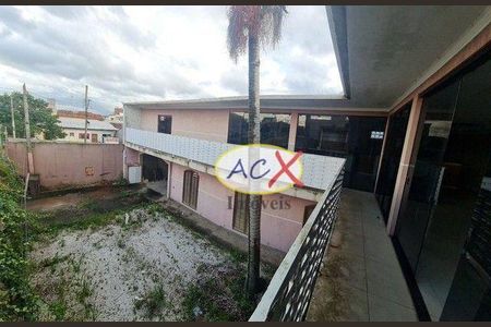 6_photo/94dcfbebbf.7d49f92876c4d293-ATLAS-95835c2b-6537-478f-8071-5eb9ba6793e3.jpg de casa à venda com 4 quartos, 300m² em Sítio Cercado, Curitiba