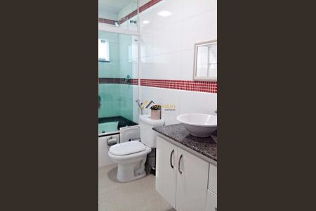 2_photo/94dcfbec61.01e58fe0f594459a-ATLAS-21be425c-48c3-4e21-a59a-cff3c1e6b7dc.jpg de casa à venda com 4 quartos, 300m² em Sítio Cercado, Curitiba