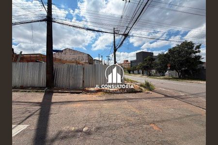 11_photo/94dcfbec7b.1b384e982e198065-ATLAS-f2d2c0d5-a4c9-44b7-b7a0-dd321236445e.jpg de casa à venda com 2 quartos, 50m² em Sítio Cercado, Curitiba