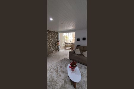 13_photo/94dcfbeceb.ffdd1ddaa3c736e5-ATLAS-5a7a321a-e3fd-48ac-8629-c8d0933a9d60.jpg de casa à venda com 1 quarto, 200m² em Sítio Cercado, Curitiba