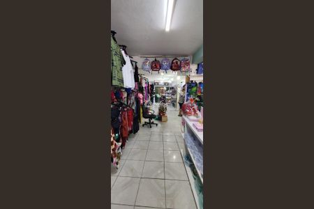 30_photo/94dcfbeceb.ffdd1ddaa3c736e5-ATLAS-8894776f-d2b1-4cad-9b04-9c1ea50b46c8.jpg de casa à venda com 1 quarto, 200m² em Sítio Cercado, Curitiba