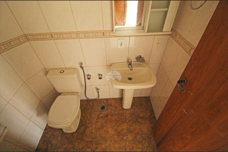 6_photo/94dcfbed4d.86f105e730b74fa5-ATLAS-4a549c2e-4a67-44b5-bdfa-d29ed2ff6b5f.jpg de casa à venda com 4 quartos, 180m² em Sítio Cercado, Curitiba