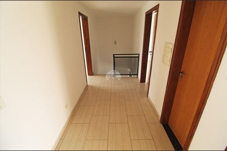 15_photo/94dcfbed4d.86f105e730b74fa5-ATLAS-9b46ddb7-3f5d-4d3e-bb19-8a412ae46025.jpg de casa à venda com 4 quartos, 180m² em Sítio Cercado, Curitiba