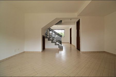 6_photo/94dcfbed4d.86f105e730b74fa5-ATLAS-b3e7435f-3384-4df6-a69d-7b4a6c8a97e0.jpg de casa para alugar com 4 quartos, 150m² em Sítio Cercado, Curitiba