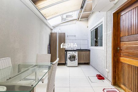 11_photo/94dcfbedaf.b8ea18955eb34190-ATLAS-aa1d3a2b-11a4-48e7-83fe-f022ed312d47.jpg de casa para alugar com 3 quartos, 116m² em Sítio Cercado, Curitiba