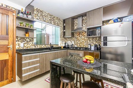 6_photo/94dcfbedaf.b8ea18955eb34190-ATLAS-b8b09e41-6065-4bfe-aaab-c9e73433203f.jpg de casa para alugar com 3 quartos, 116m² em Sítio Cercado, Curitiba