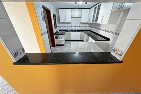 4_photo/94dcfbedf1.a587ecdbaaa378df-ATLAS-8badee3b-9cd3-4706-a98d-59dbb6a670cf.jpg de casa para alugar com 3 quartos, 220m² em Sítio Cercado, Curitiba