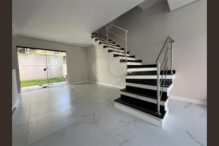 16_photo/94dcfbef9b.82fea235bc35be0e-ATLAS-2e3af12c-5903-4429-8296-2aa802dc820e.jpg de casa à venda com 3 quartos, 143m² em Umbará, Curitiba