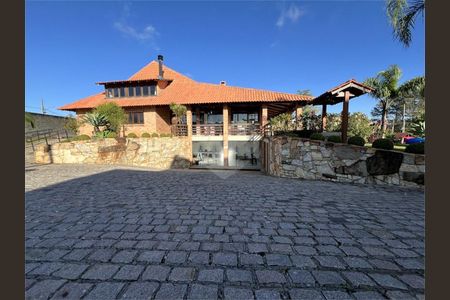 34_photo/94dcfbef9b.82fea235bc35be0e-ATLAS-731269e6-4807-496b-8a3d-ef89f48958e3.jpg de casa à venda com 3 quartos, 143m² em Umbará, Curitiba