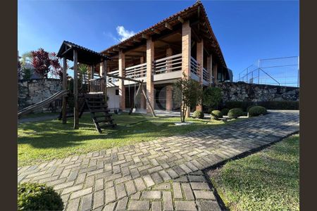 32_photo/94dcfbef9b.82fea235bc35be0e-ATLAS-db89556e-95b5-4ef5-b63d-be2eb341e96c.jpg de casa à venda com 3 quartos, 143m² em Umbará, Curitiba