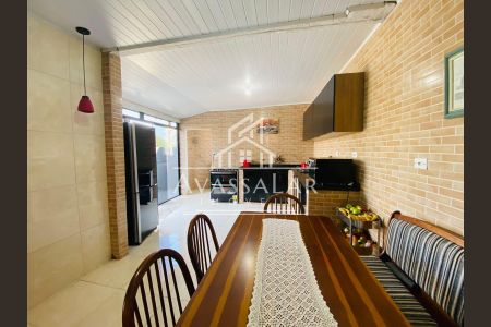 10_photo/94dcfbf16f.8a00a68238a6a06b-ATLAS-a45d4d93-9fc0-4af0-8f80-28d269cdd08c.jpg de casa à venda com 3 quartos, 214m² em Umbará, Curitiba