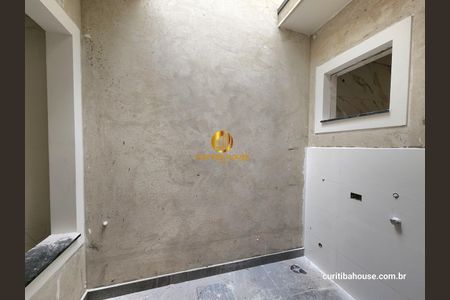 7_photo/94dcfbf1bd.5a85c5bdfef41cf9-ATLAS-73642563-7bcb-47c9-a0e6-86925fc48f4b.jpg de casa à venda com 2 quartos, 44m² em Umbará, Curitiba