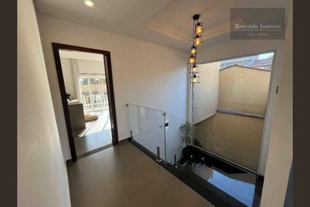 3_photo/94dcfbf2e9.649914ff72dde6a7-ATLAS-14b7d53d-6fb5-4798-af4e-bfb8eddf0282.jpg de casa à venda com 3 quartos, 251m² em Sítio Cercado, Curitiba