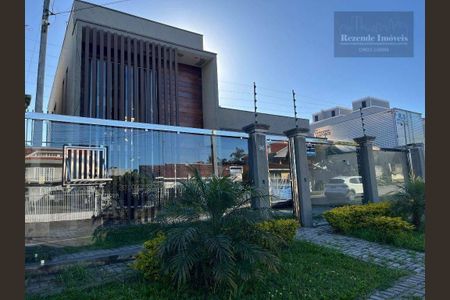 43_photo/94dcfbf2e9.649914ff72dde6a7-ATLAS-f19e6874-032b-490d-ac41-cf4cecf31a86.jpg de casa à venda com 3 quartos, 251m² em Sítio Cercado, Curitiba