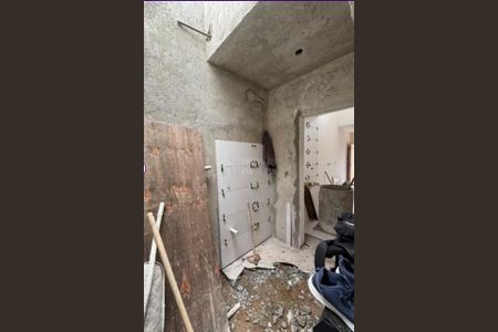 14_photo/94dcfbf3d9.4b989030d3bab3c8-ATLAS-5e64f3b5-d3d6-4cd1-ab4e-42fc88c23c40.jpg de casa à venda com 2 quartos, 42m² em Umbará, Curitiba