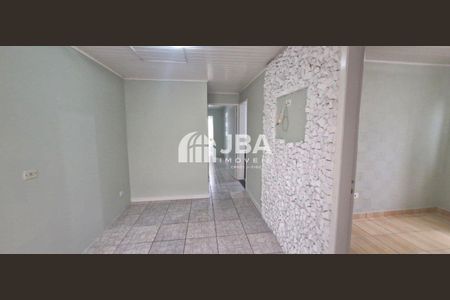 30_photo/94dcfbf3e7.49d655132eb04021-ATLAS-e367b2c8-b2d5-4749-9e4f-1a077d3555a7.jpg de casa à venda com 3 quartos, 120m² em Umbará, Curitiba