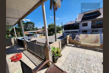 25_photo/94dcfbf701.0bf895571deddd4a-ATLAS-c8ec6b29-ad00-4a23-b049-ed3d7abf51b1.jpg de casa à venda com 6 quartos, 300m² em Umbará, Curitiba