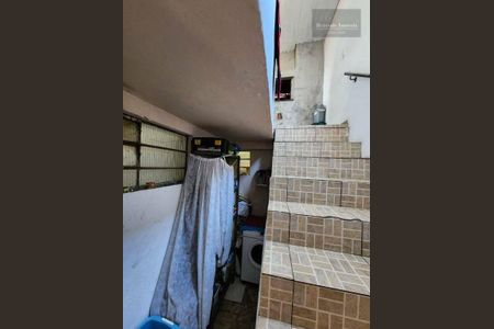 18_photo/94dcfbf701.0bf895571deddd4a-ATLAS-e57980d1-def0-4431-805e-31a9a54a4aae.jpg de casa à venda com 6 quartos, 300m² em Umbará, Curitiba