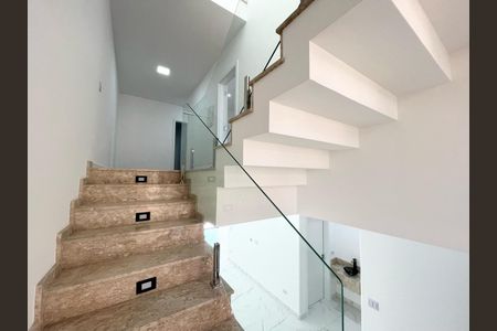 1_photo/94dcfbf96d.35d4b3f9daf8f644-ATLAS-02d35da6-36b4-4841-8eef-2d4b6fcc8561.jpg de casa à venda com 4 quartos, 208m² em Umbará, Curitiba