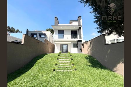 6_photo/94dcfbf96d.35d4b3f9daf8f644-ATLAS-e3793855-f5e6-4026-927b-d00ec80e323f.jpg de casa à venda com 4 quartos, 208m² em Umbará, Curitiba