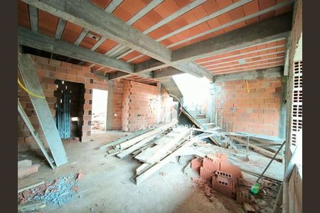 6_photo/94dcfbf96d.cc86e5d9372ed16d-ATLAS-da827adb-0abb-4b80-9ee9-798bd1c90eda.jpg de casa à venda com 3 quartos, 186m² em Umbará, Curitiba