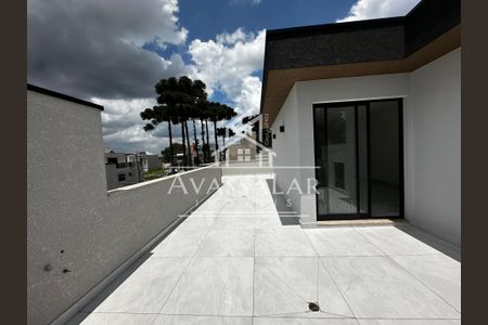 18_photo/94dcfbf96d.f1ebba836060b494-ATLAS-cb135c58-2eae-48a3-be67-3a25b84181cf.jpg de casa à venda com 2 quartos, 202m² em Umbará, Curitiba