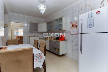 18_photo/94dcfbf9b1.ad6cb26ada8414aa-ATLAS-09d86f9c-53d7-4721-86c5-afc98d9bf429.jpg de casa à venda com 4 quartos, 210m² em Umbará, Curitiba