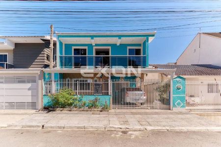 6_photo/94dcfbf9b1.ad6cb26ada8414aa-ATLAS-4c81d1a7-73c2-46f7-8a6a-6808121bb92d.jpg de casa à venda com 4 quartos, 210m² em Umbará, Curitiba