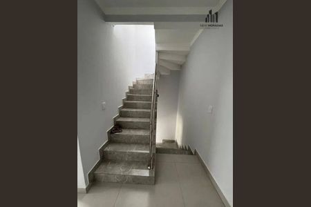 2_photo/94dcfbfb85.2f15d505e37c7ac5-ATLAS-97b4ea8b-eb2e-4ce2-8a9c-f80ae67780dd.jpg de casa à venda com 4 quartos, 84m² em Umbará, Curitiba