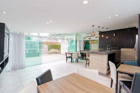 55_photo/94dcfc04b3.b9f67a1b273cc37b-ATLAS-086dc246-688c-4895-b98f-c8a0881e10eb.jpg de casa para alugar com 5 quartos, 471m² em Umbará, Curitiba