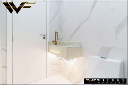 31_photo/94dcfc04e5.c8e0f308836ef66e-ATLAS-3654237f-40b7-4b6c-9547-d191278f714d.jpg de casa à venda com 3 quartos, 198m² em Umbará, Curitiba