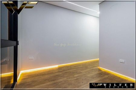 23_photo/94dcfc04e5.c8e0f308836ef66e-ATLAS-37c2f7cd-780d-4320-9dff-2038facfffc7.jpg de casa à venda com 3 quartos, 198m² em Umbará, Curitiba