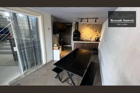 10_photo/94dcfc090d.78bfcf27f2254a7e-ATLAS-12e7f4e9-46d1-466e-9964-47d4cc0fcca2.jpg de casa à venda com 3 quartos, 150m² em Umbará, Curitiba