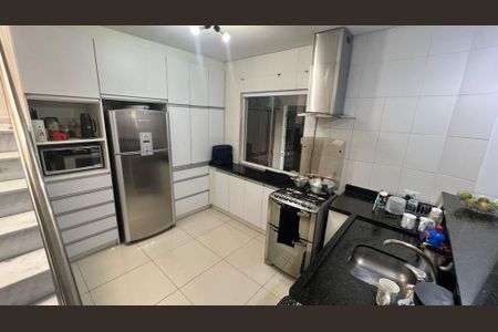 5_photo/94dcfc090d.cd6ac7e963e68f71-ATLAS-233129b1-fb56-4ba7-8637-59cd44d6419f.jpg de casa à venda com 3 quartos, 150m² em Umbará, Curitiba