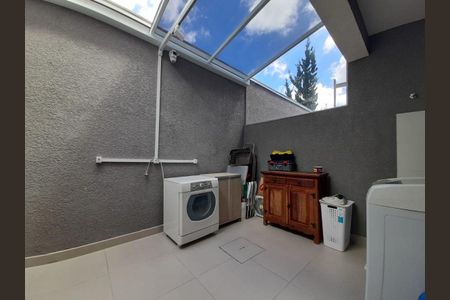 26_photo/94dcfc0973.14be72f851f11d21-ATLAS-bccf496d-838c-4536-9bfa-6573b76092cd.jpg de casa à venda com 2 quartos, 89m² em Umbará, Curitiba