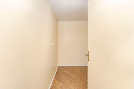 33_photo/94dcfc0991.a64aef6598c47c00-ATLAS-710f5fd3-580d-4f17-8f65-59bf1bf85755.jpg de casa à venda com 6 quartos, 164m² em Umbará, Curitiba