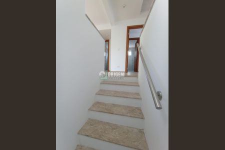 18_photo/94dcfc0c67.7cfa5e1bf949ceee-ATLAS-2f588c65-8a78-4fe6-a58f-ff1d92fe622b.jpg de casa à venda com 3 quartos, 180m² em Umbará, Curitiba