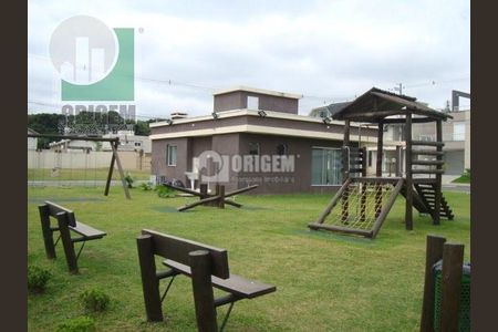 5_photo/94dcfc0c67.7cfa5e1bf949ceee-ATLAS-8dff5f95-48a5-43dc-8499-5bbe9a06376d.jpg de casa à venda com 3 quartos, 180m² em Umbará, Curitiba