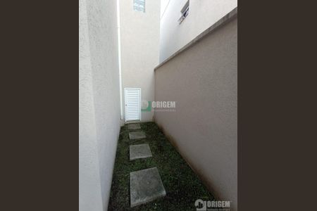 12_photo/94dcfc0c67.7cfa5e1bf949ceee-ATLAS-94f59aa5-0ede-4aaf-9de6-6a0337d45c3b.jpg de casa à venda com 3 quartos, 180m² em Umbará, Curitiba