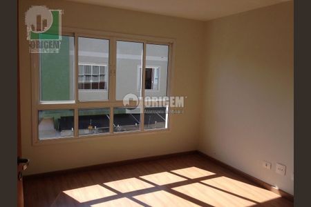 6_photo/94dcfc0c6f.5fb5899439bd0755-ATLAS-cc38e9fb-e73d-4c3e-8c2b-19e028d24617.jpg de casa à venda com 3 quartos, 125m² em Umbará, Curitiba