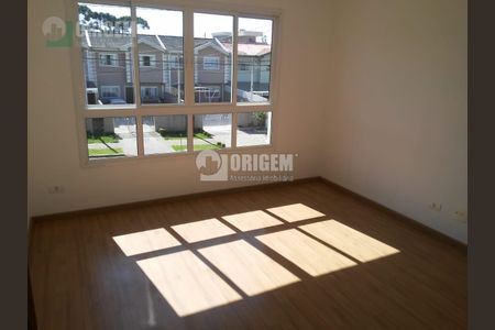 11_photo/94dcfc0c6f.eb34e019ff4c53a2-ATLAS-26bc1b32-cfb4-41d8-945a-ef20b9912e2c.jpg de casa à venda com 3 quartos, 132m² em Umbará, Curitiba