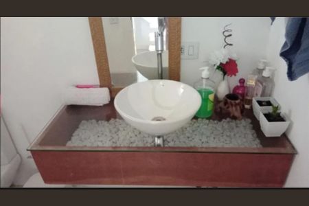 1_photo/94dcfc0cd1.7e0a8307d7085d73-ATLAS-900a9fb6-3b12-4e28-bd6c-e5b61acf5145.jpg de casa à venda com 3 quartos, 150m² em Umbará, Curitiba