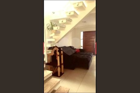 8_photo/94dcfc0cd1.7e0a8307d7085d73-ATLAS-afa4b4e8-d6b5-446e-a1cf-bd57e9a10a77.jpg de casa à venda com 3 quartos, 150m² em Umbará, Curitiba