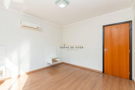 3_photo/94dcfc0cd9.1a309ed17deba059-ATLAS-36c0475f-a74d-40d9-af03-27f902cf078b.jpg de casa à venda com 4 quartos, 211m² em Umbará, Curitiba