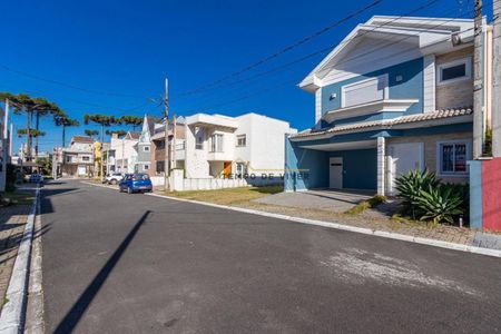 4_photo/94dcfc0cd9.1a309ed17deba059-ATLAS-e19ddeaf-a3f3-47a5-8a87-c3c350fe537f.jpg de casa à venda com 4 quartos, 211m² em Umbará, Curitiba