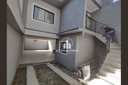 9_photo/94dcfc12b5.1bd9347fb60af459-ATLAS-b85a8829-7b0a-4e30-a1fc-70d72b38ad4c.jpg de casa à venda com 4 quartos, 196m² em Tatuquara, Curitiba