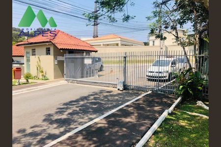 38_photo/94dcfc12c3.81bba510119425bc-ATLAS-1dfe8490-b128-43e7-948d-dafc00a670e2.jpg de apartamento à venda com 2 quartos, 44m² em Tatuquara, Curitiba