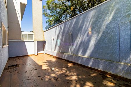 3_photo/94dcfc1b3f.625370e601cc10e3-ATLAS-10a2890d-fa6f-4aa7-9164-2da0aad5197a.jpg de casa à venda com 3 quartos, 158m² em Umbará, Curitiba