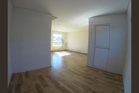 5_photo/94dcfc1b53.7ea0ff8d58ae25d5-ATLAS-3b5f6788-8bf3-4857-9bce-82c8934d3e73.jpg de casa à venda com 2 quartos, 84m² em Umbará, Curitiba